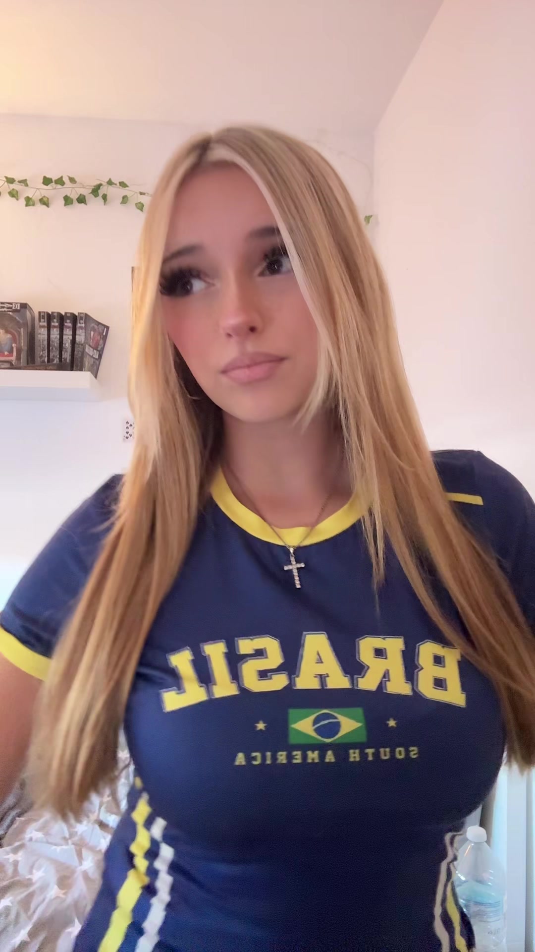 @yklaurx