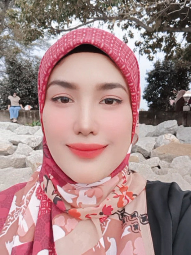 @✿نور محايزا✿(｡◕‿◕｡)