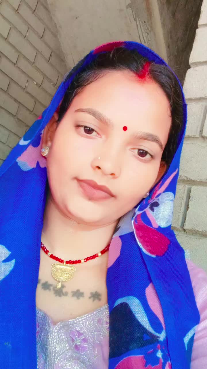 @🥂Ritika__Singh🥂