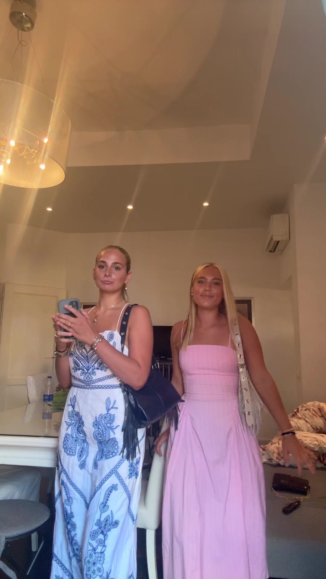 @Demi