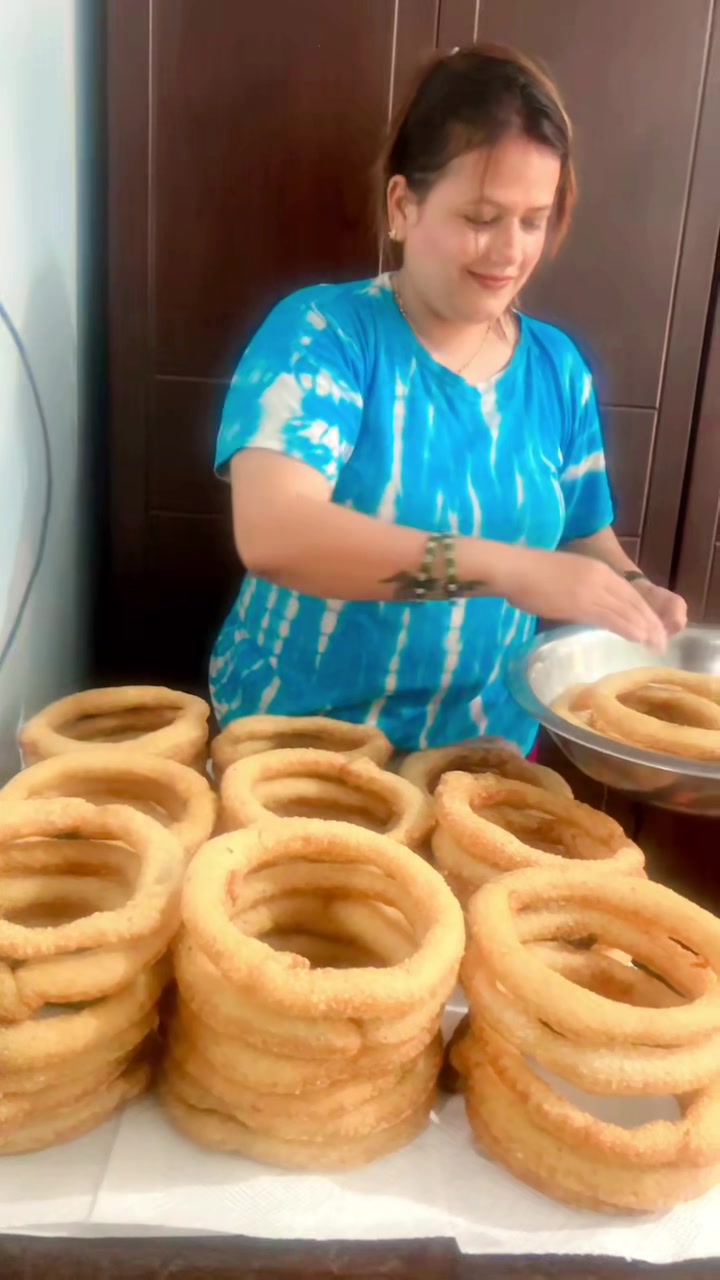 @सुमित्रा कंडेल