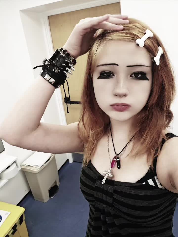 @𝐤𝐞𝐢𝐫𝐚 🤍