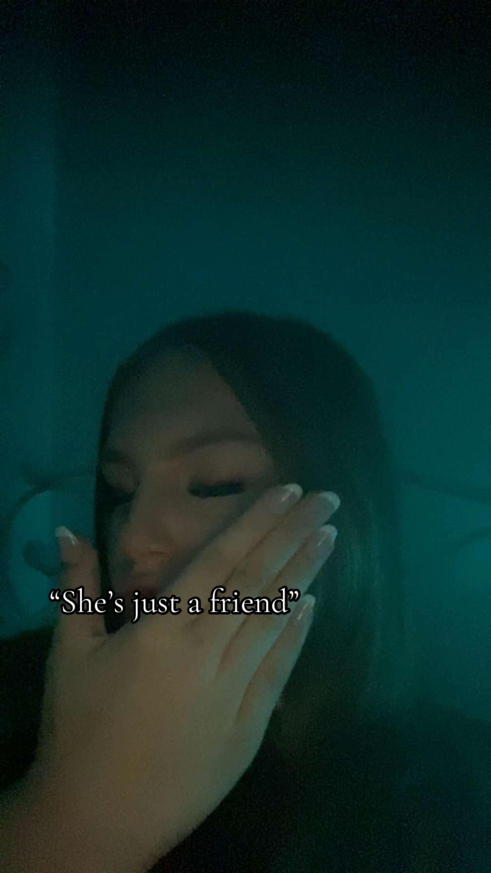 @Isla 💋🤍 (His &hearts;️)