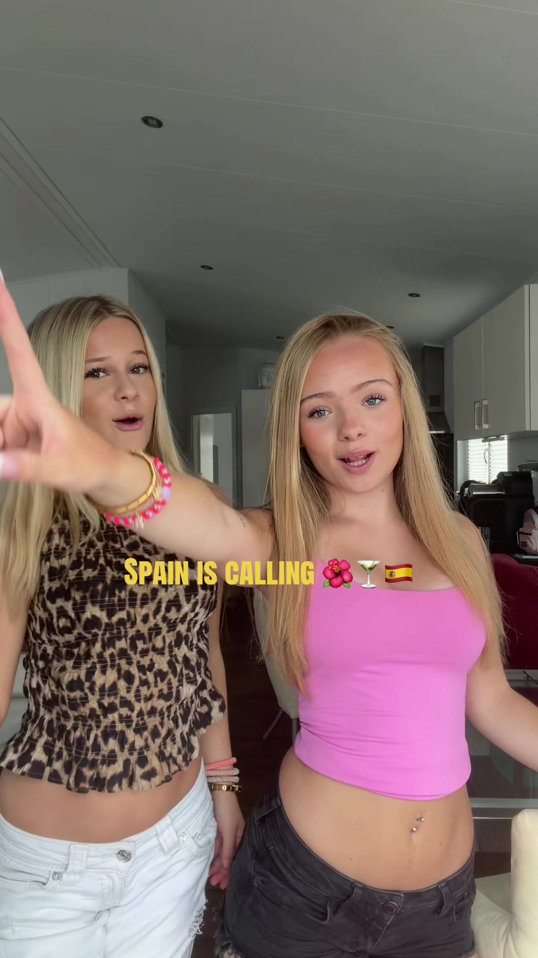 @romy_ronm