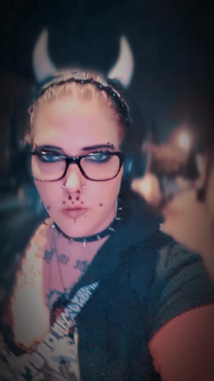 @⛧𝗚𝗼𝘁𝗵𝗶𝗰_𝗥𝗮𝘃𝗲𝗻⛧🐦&zwj;⬛