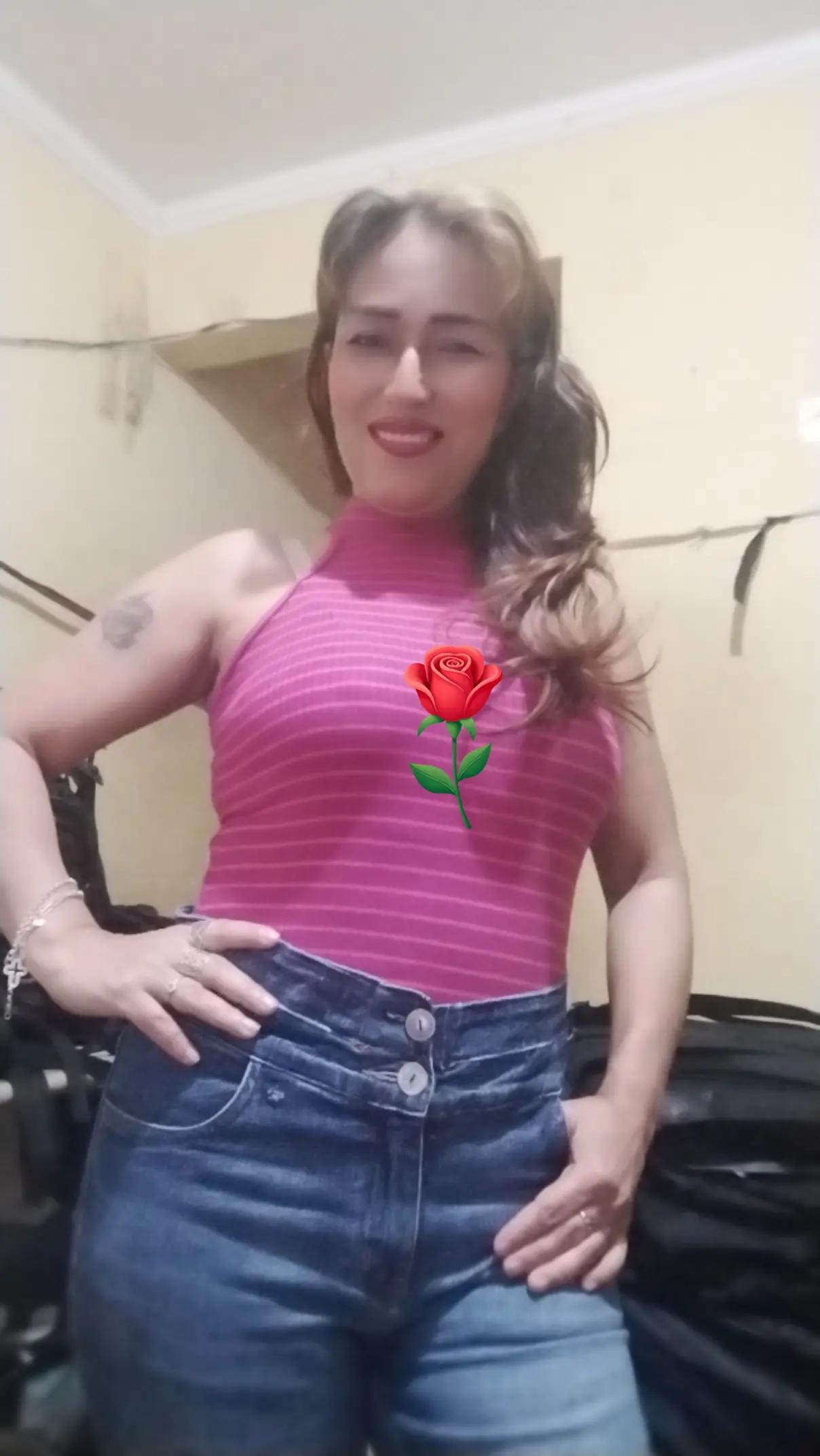 @🥰 Esmita Dulce miel 🥞 🥰
