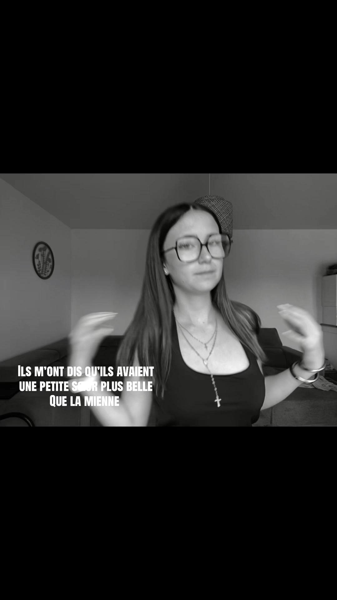 @𝐂𝐥𝐚𝐫𝐢𝐬𝐬𝐞.