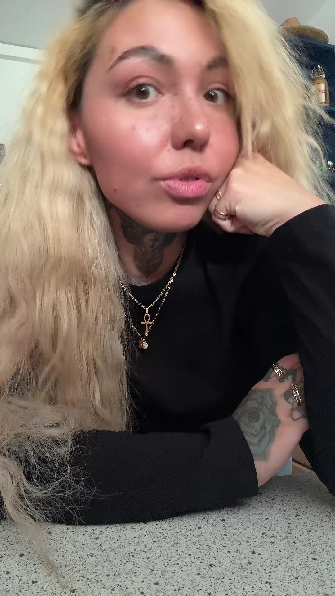 @𝔸ℕ𝕊𝕌🦋⃤  ᴠɪѕăᴛᴏᴀʀᴇ.