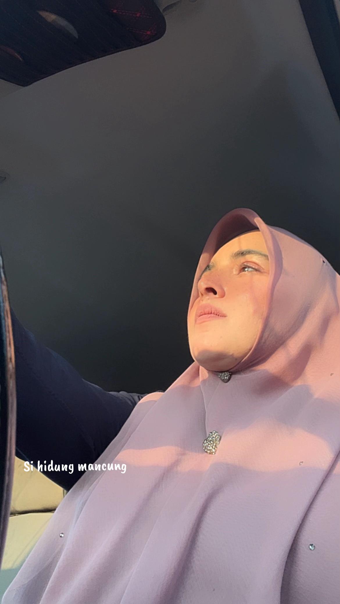 @si_hidungmancungmiela