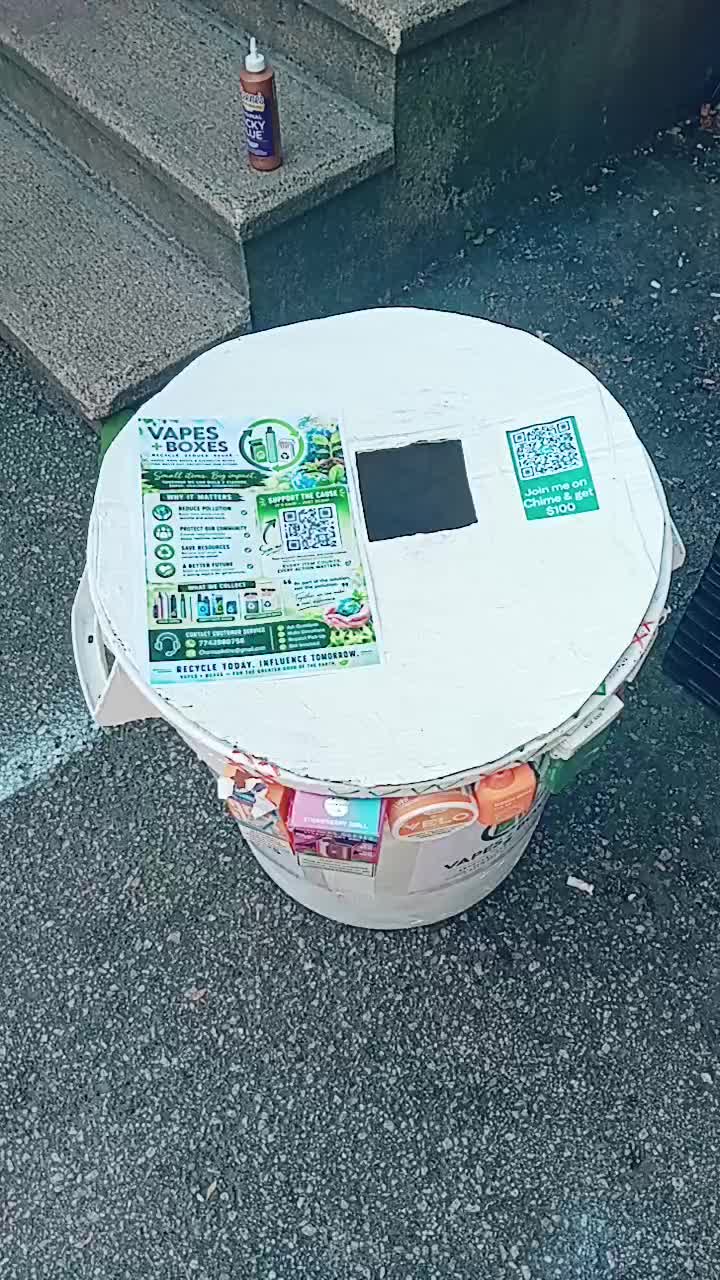 @VAPES + BOXES