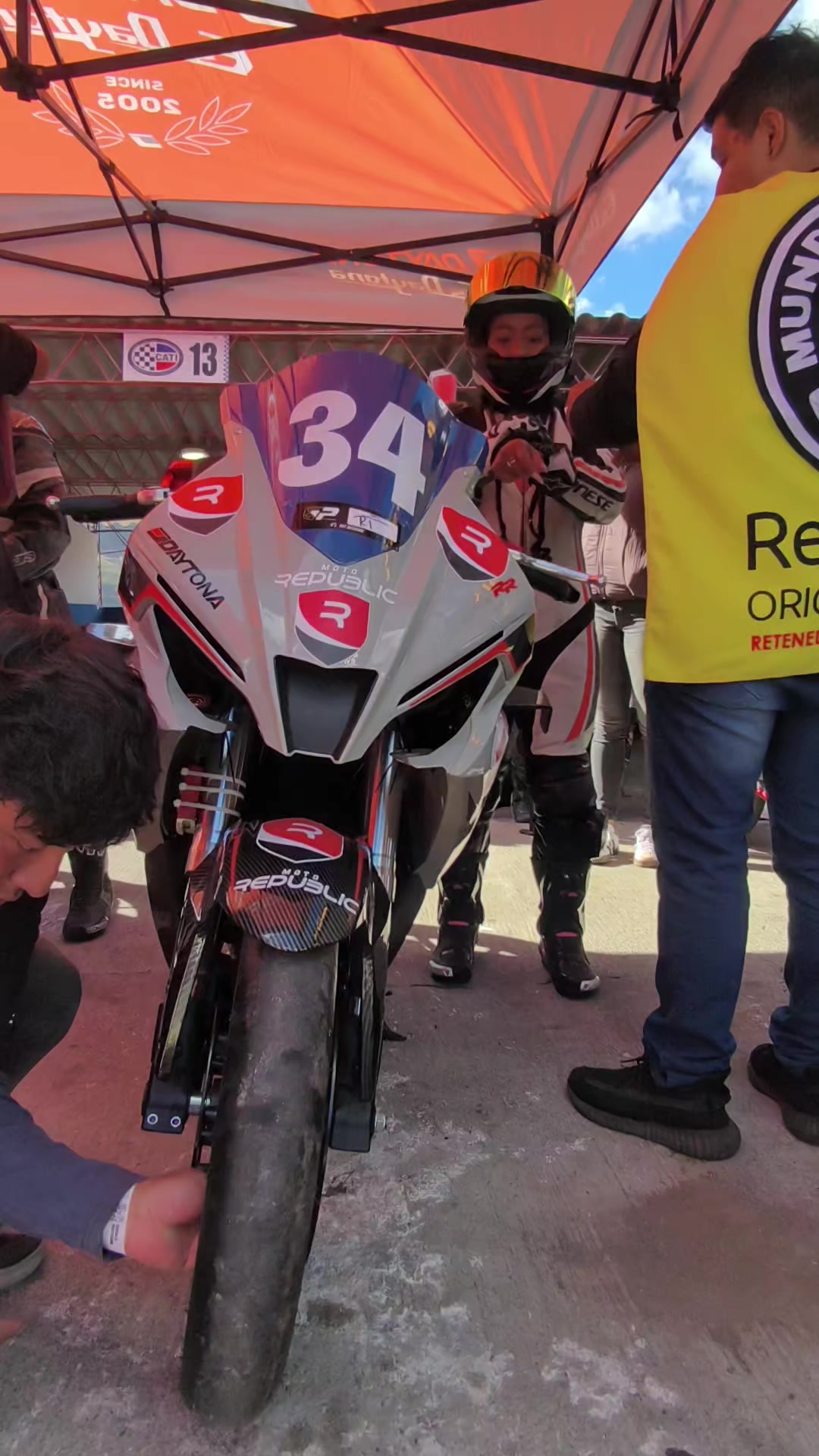 @MOTO REPUBLIC🇪🇨QUITO EL INCA