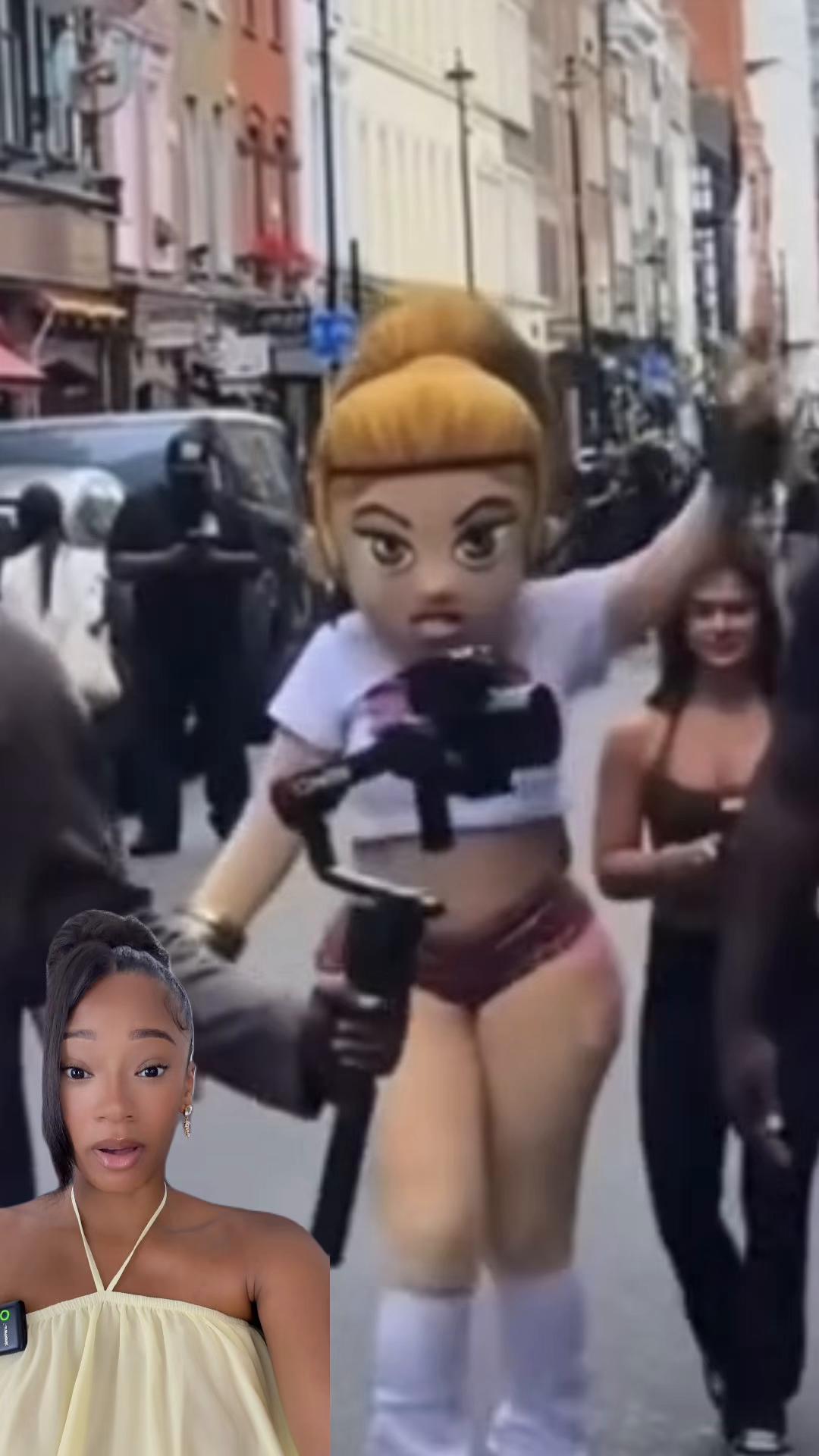 @flygirl