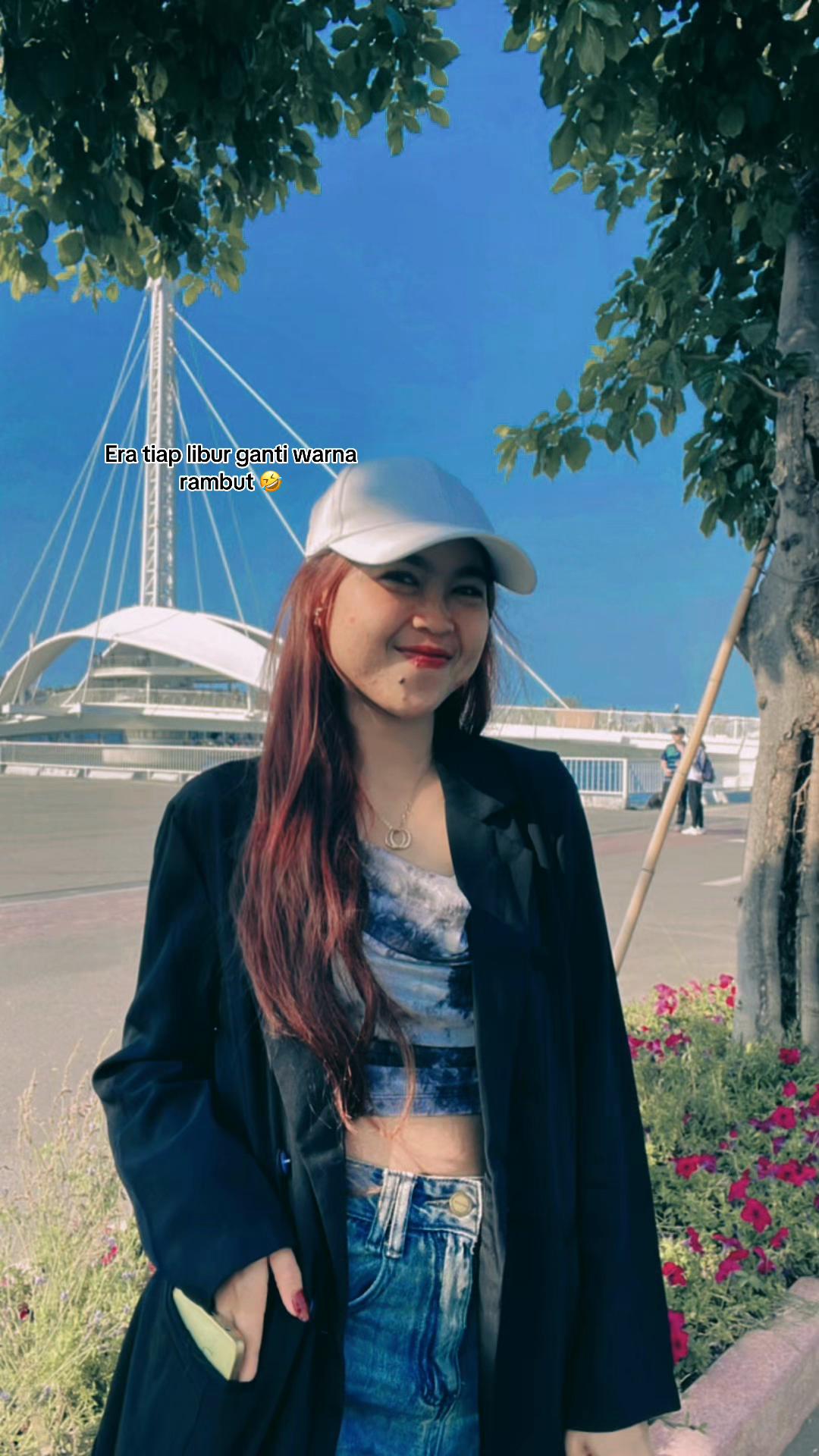 @V-!!aa🧚👀👩&zwj;⚕️