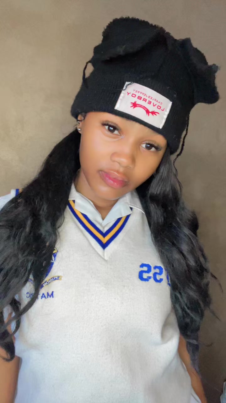 @shesrihanna
