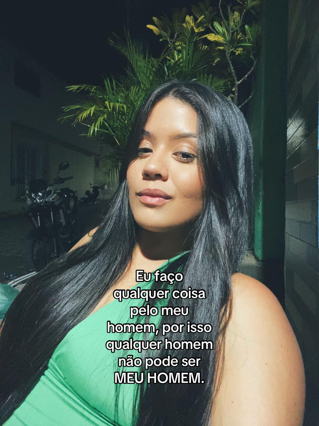 @🏄🏻&zwj;♀️