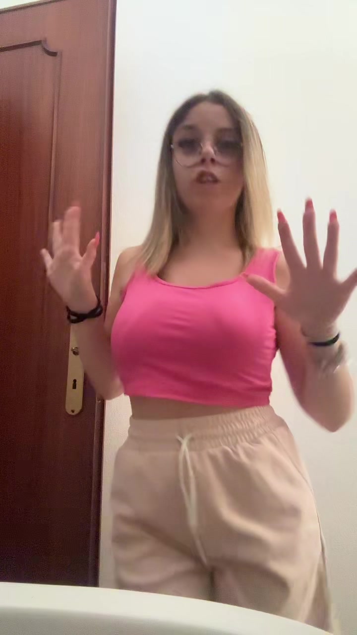 @J🦋G