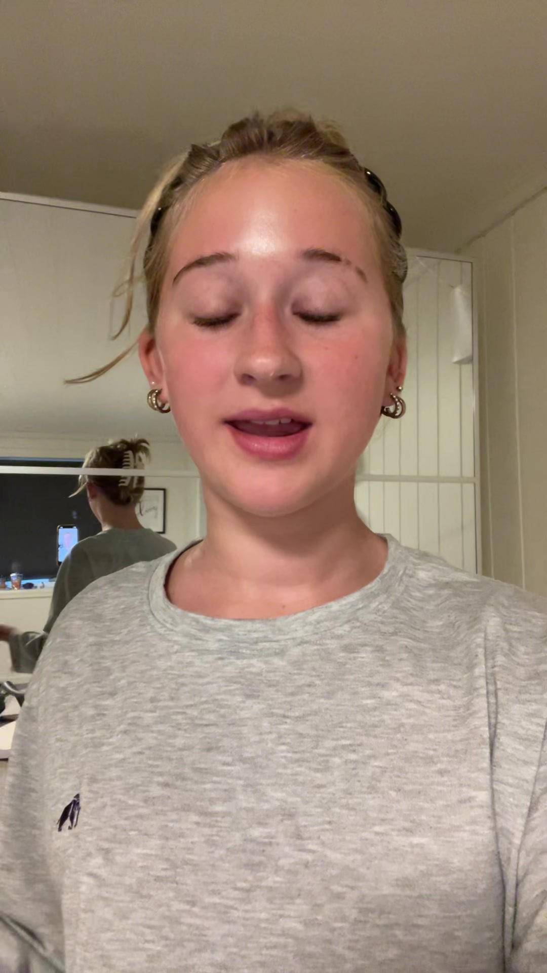 @jigglemybald_24