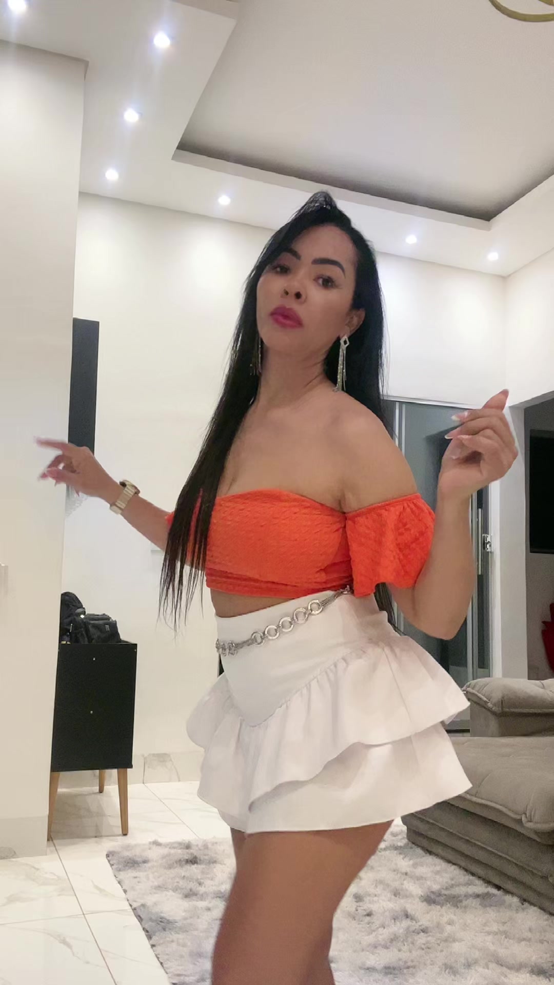 @ROS&Acirc;NIA_STUDIO