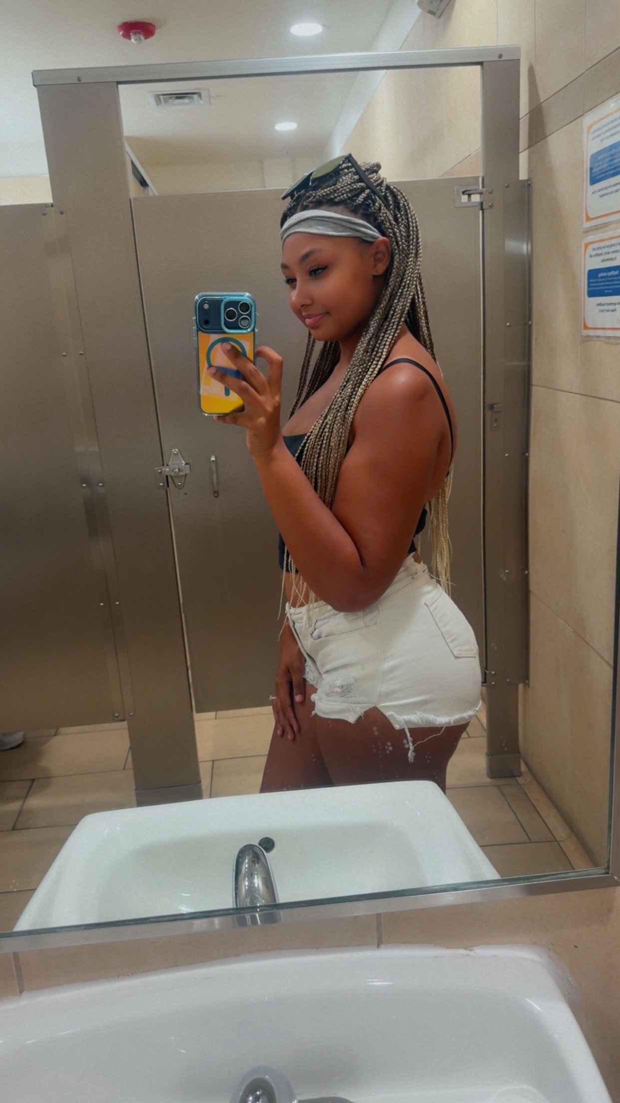 @nobeautyqueen08