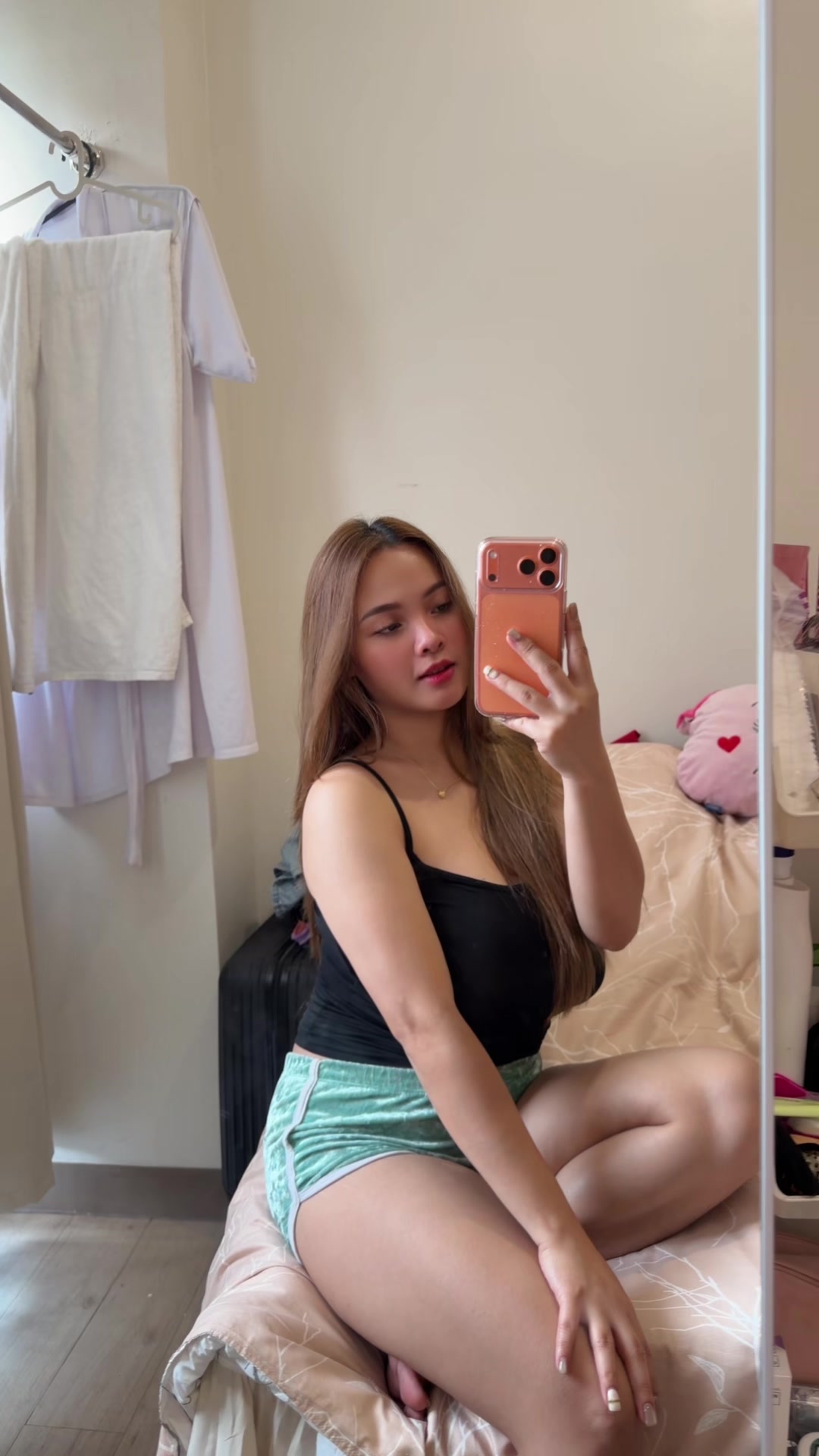 @itsannnnnyyyyyy on ig