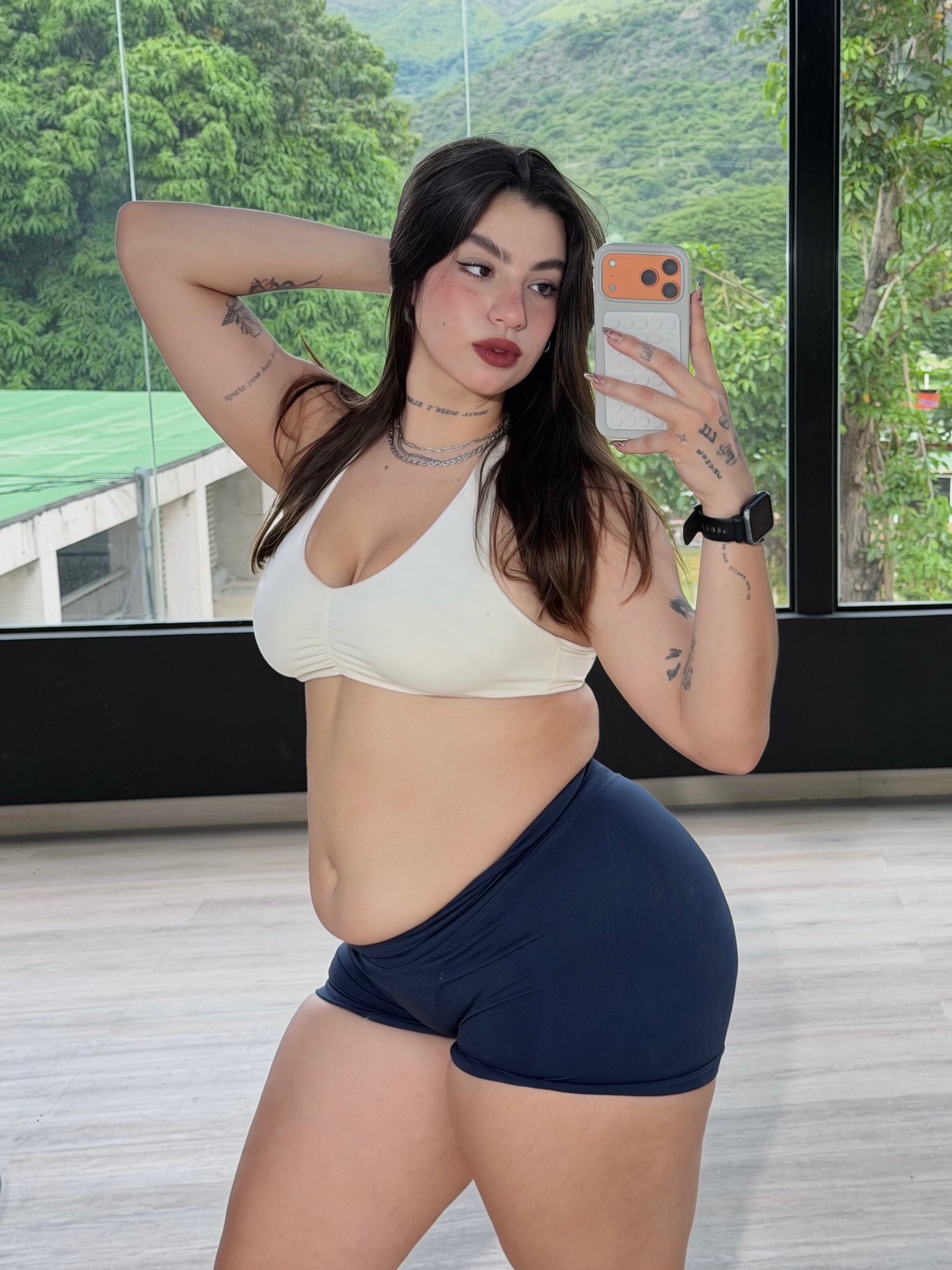 @GIA