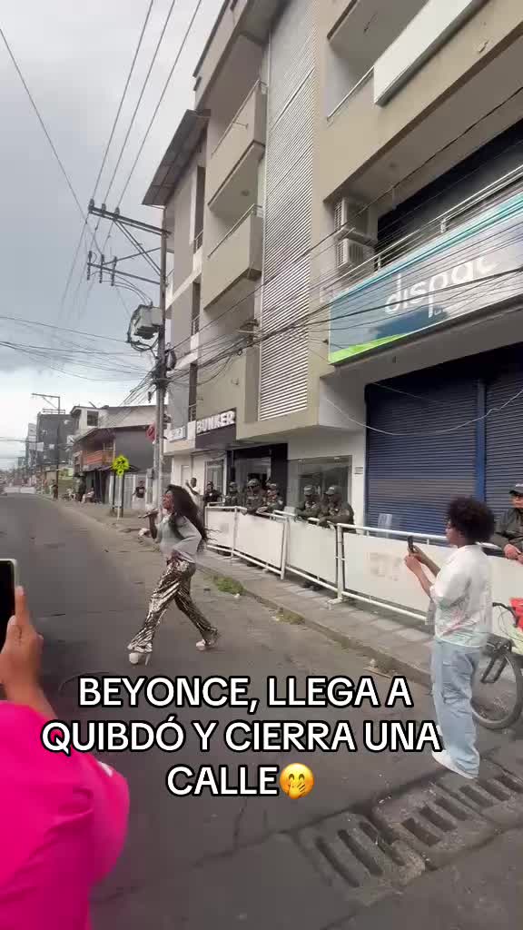 @Pasarelom