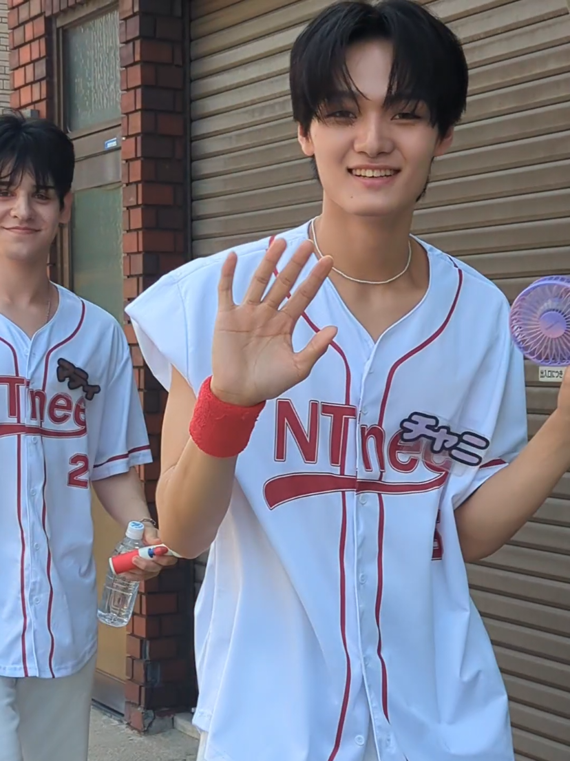 @あき