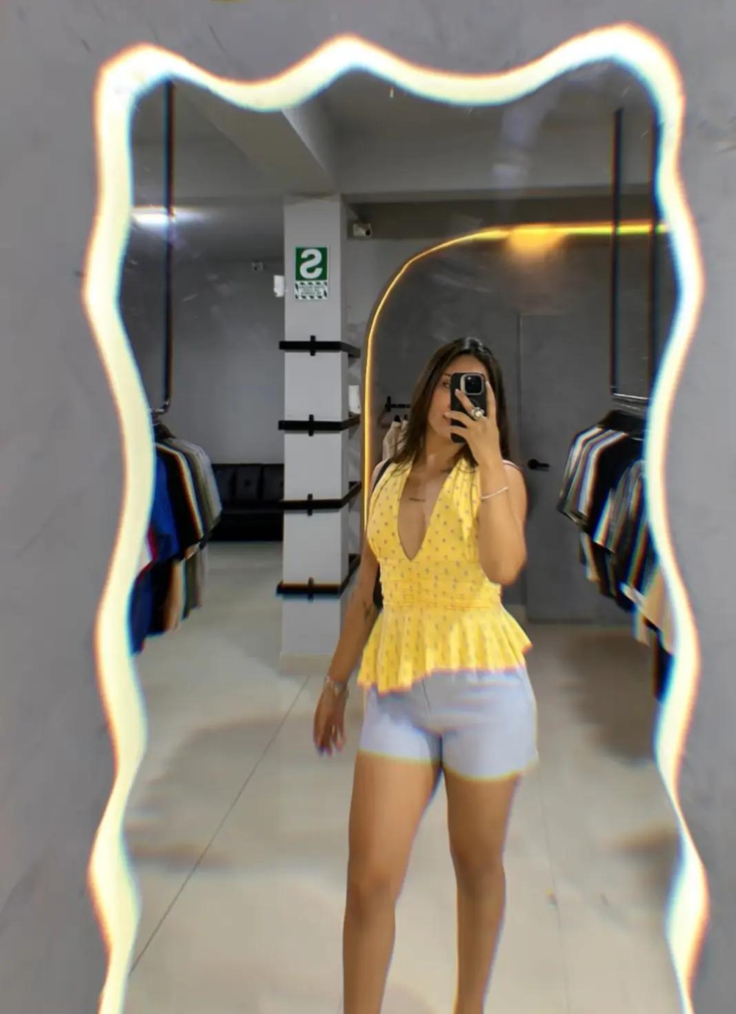 @Alexandra Flores