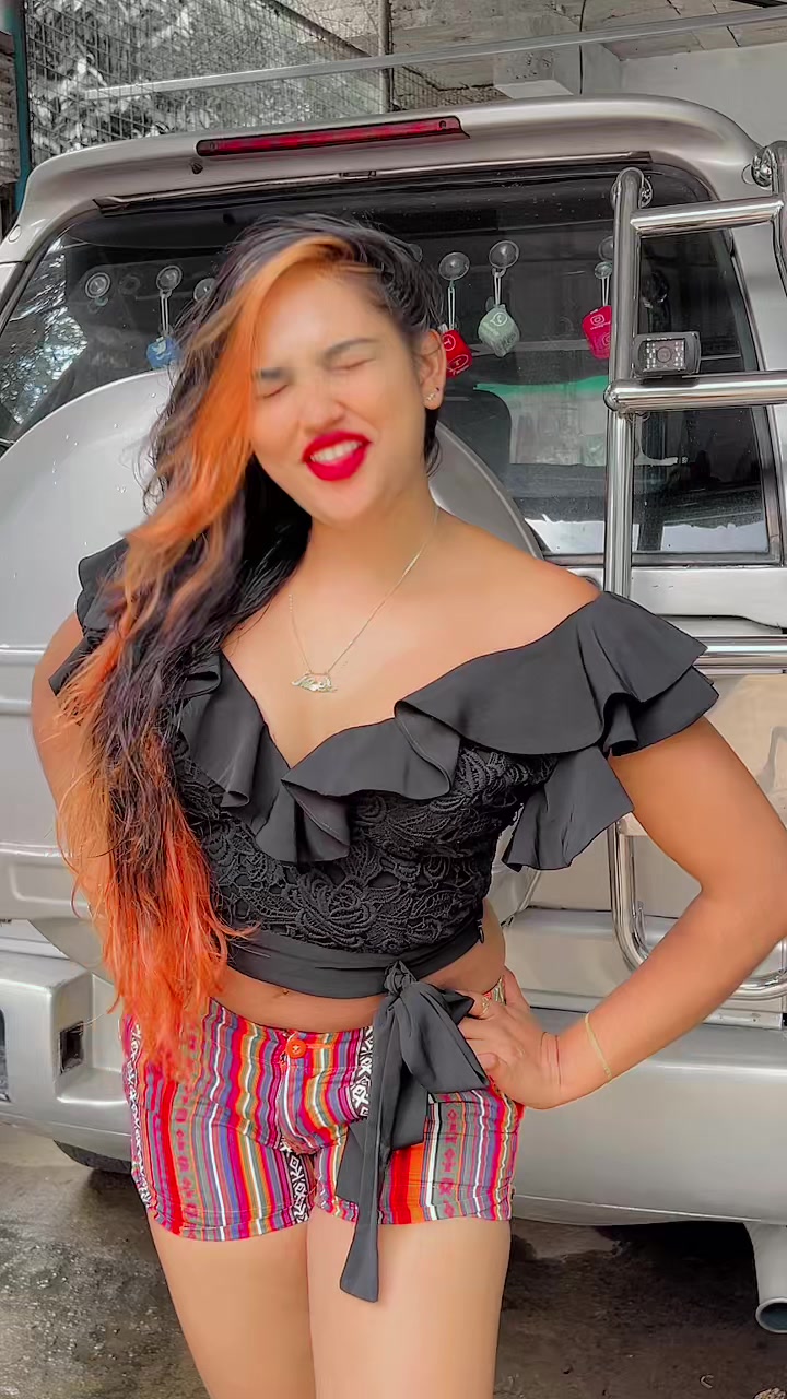 @&hearts;️QUEEN BBH&hearts;️ Nishu fashion🎀
