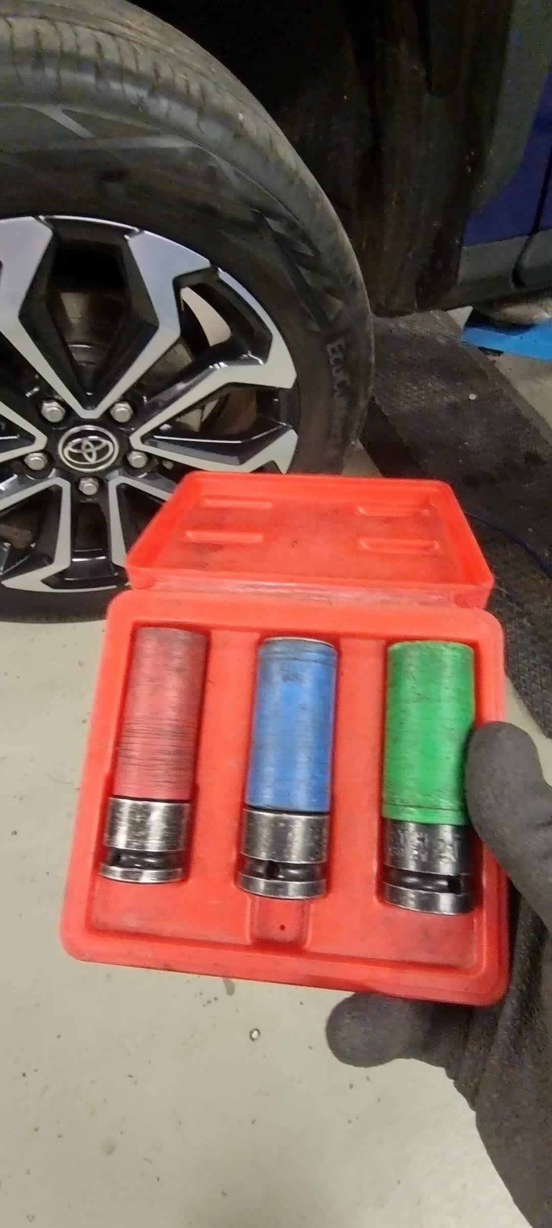 @the best car mechanic