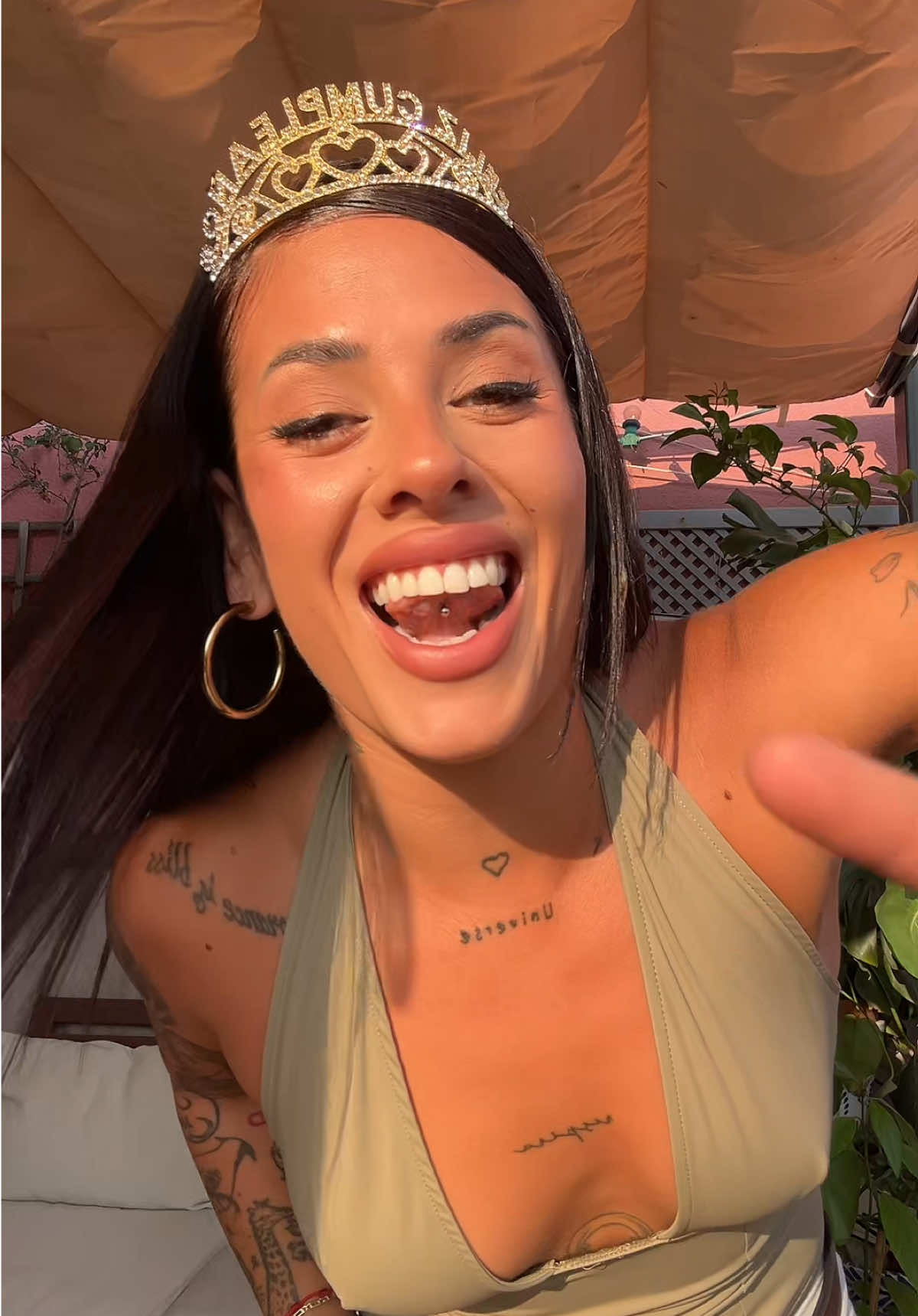 @Dama 🦋