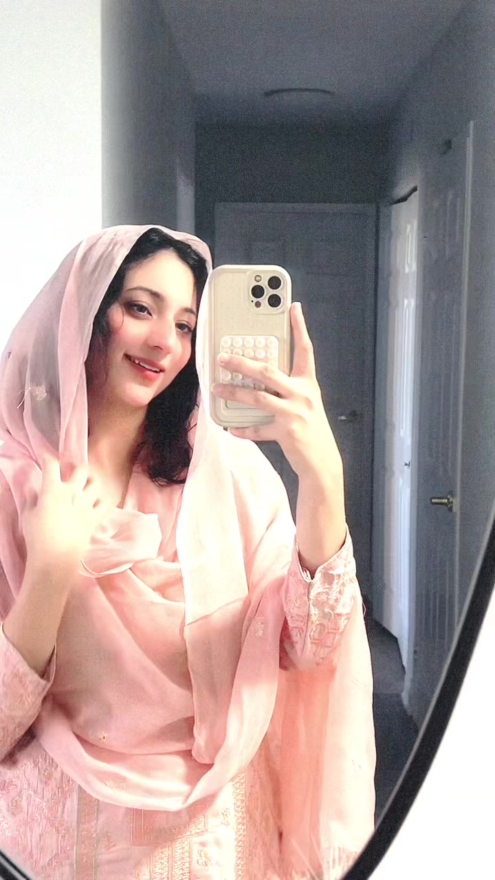 @Kashmiricanadian