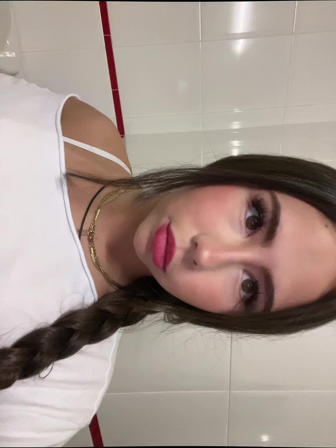 @𝐕𝐚𝐥
