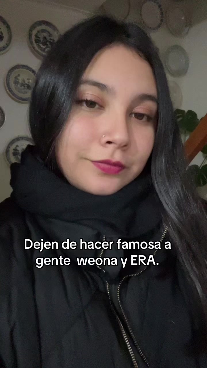 @valeee_rojas