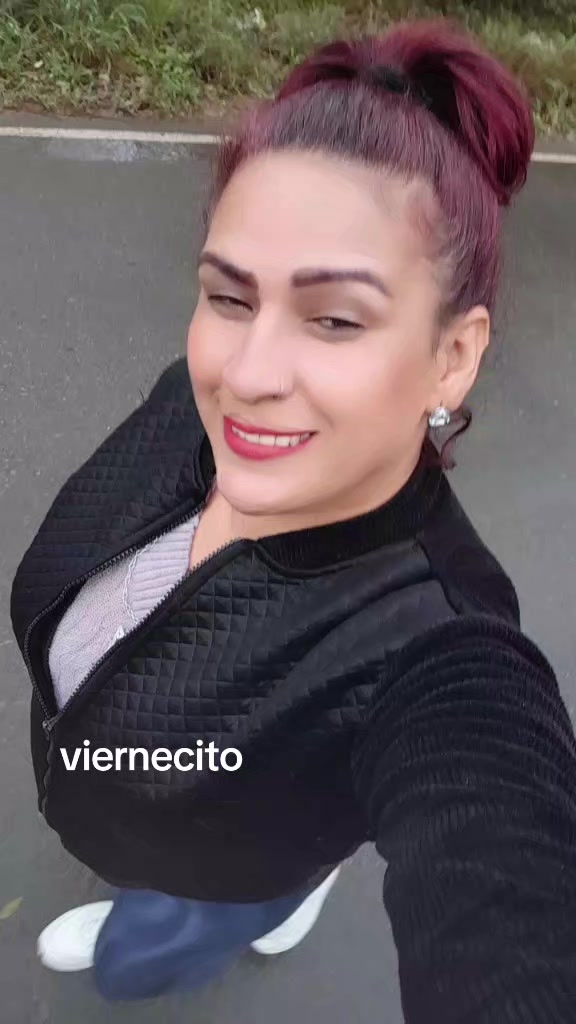 @Vivi Rios