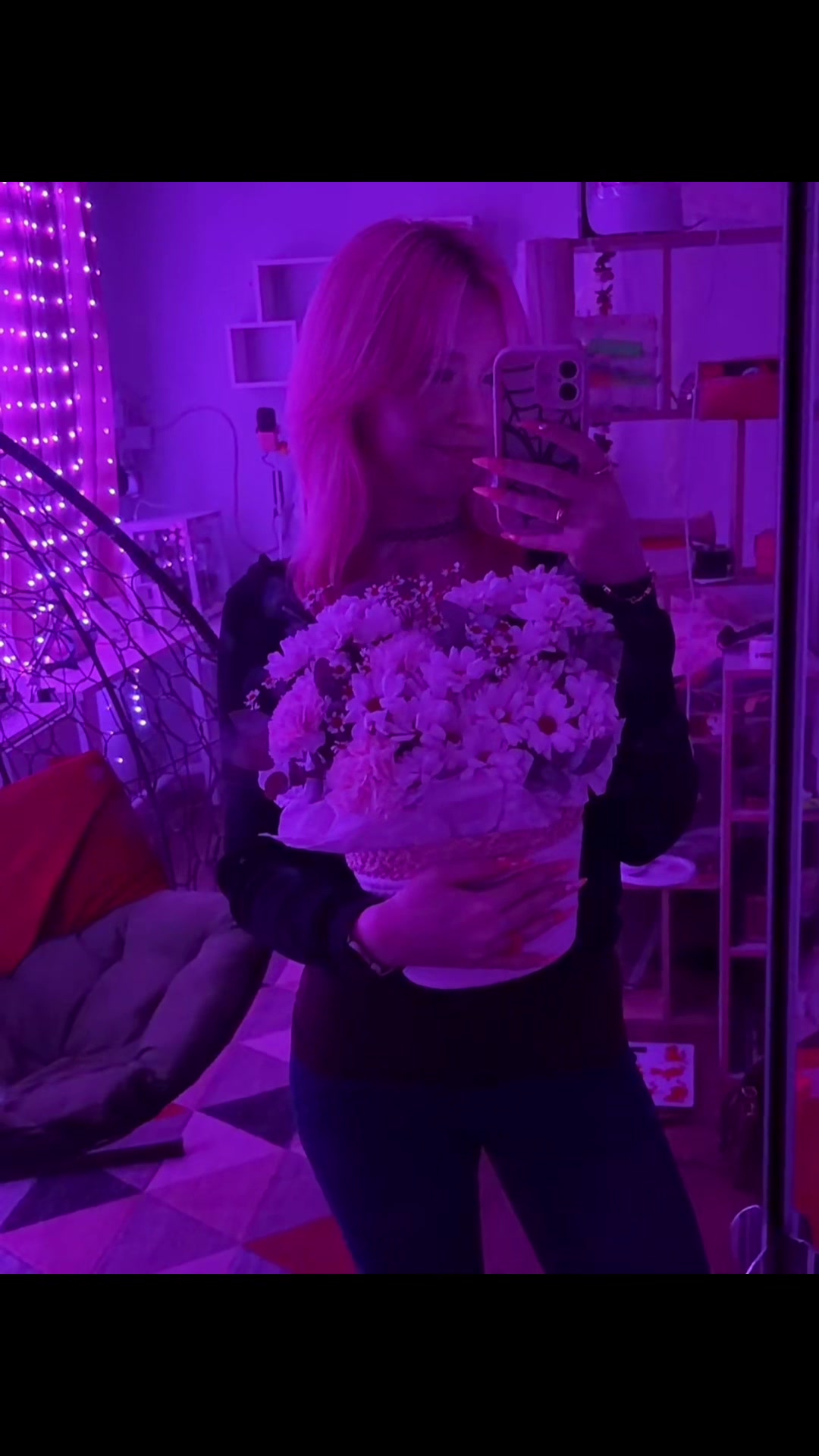 @karnelia_mandarnelia