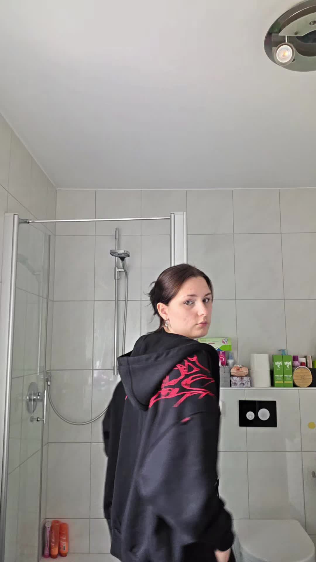 @LeiLei