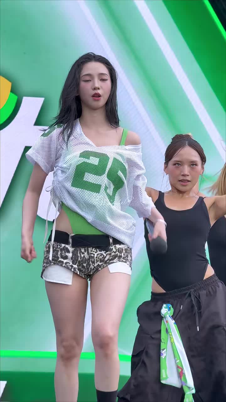 @pyupyu