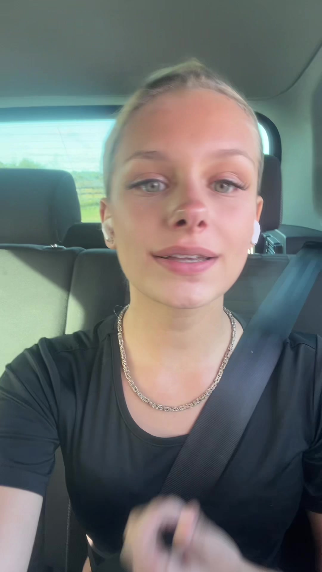 @Mariella✝️