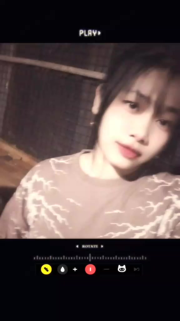 @🐷Khin Hnin Yu🐷