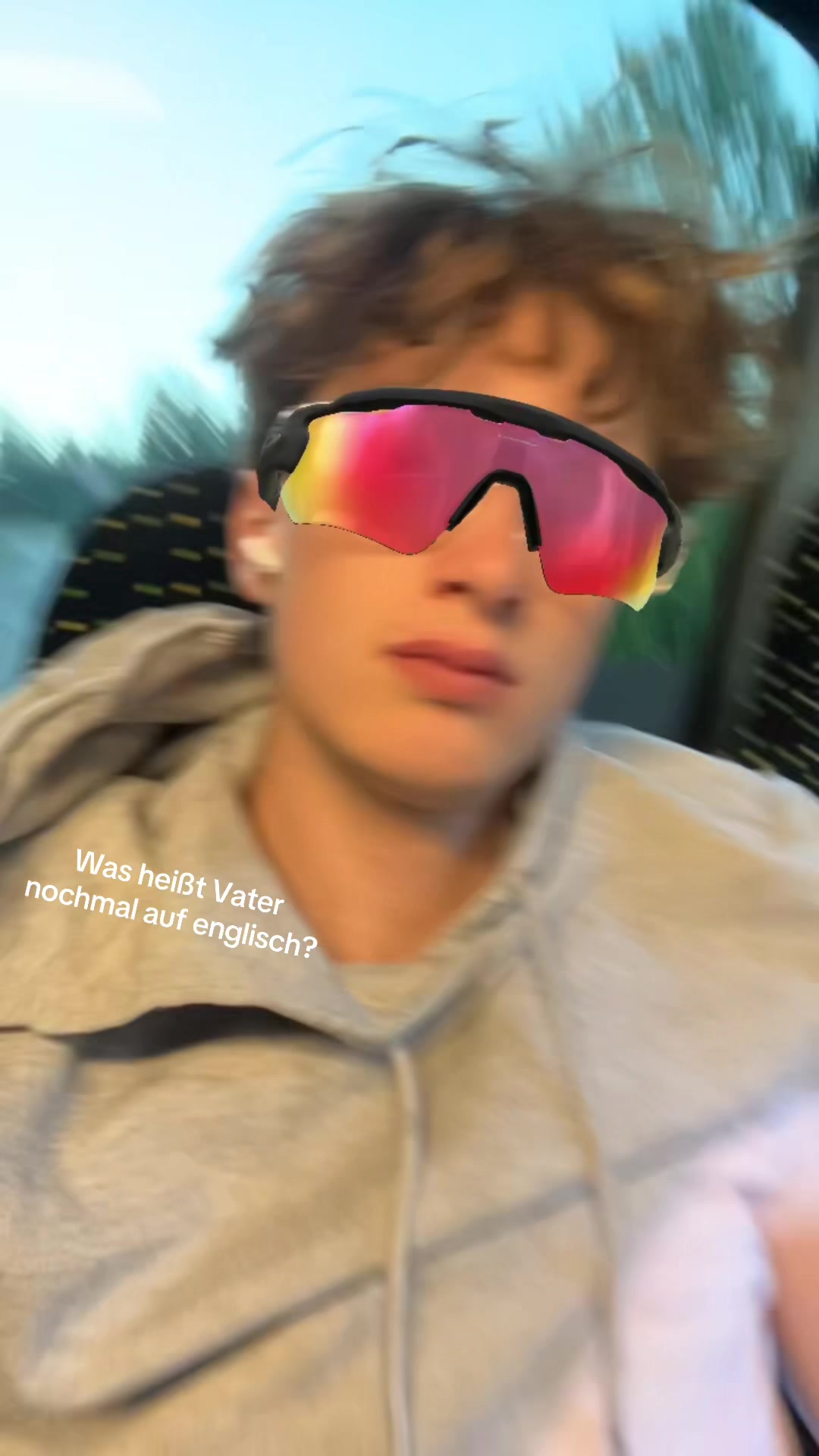 @👻
