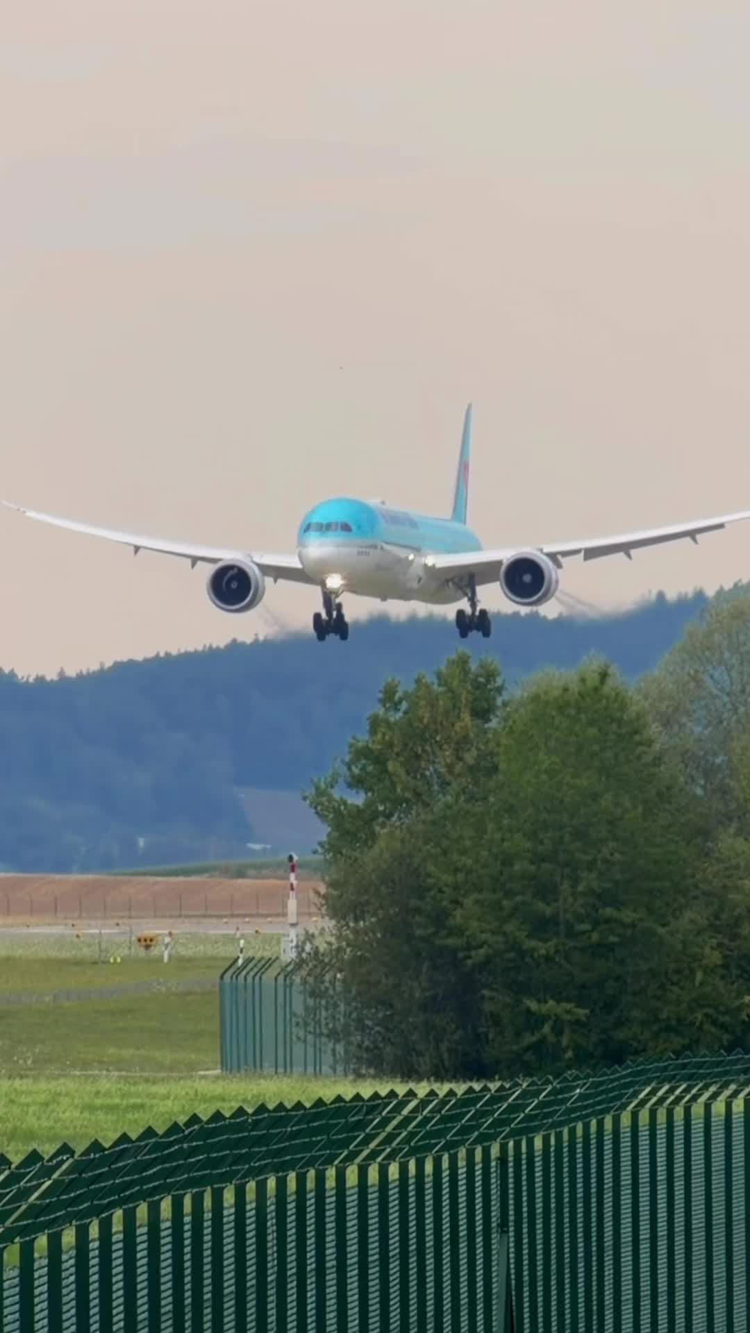 @ZRH_Airfieldmoments