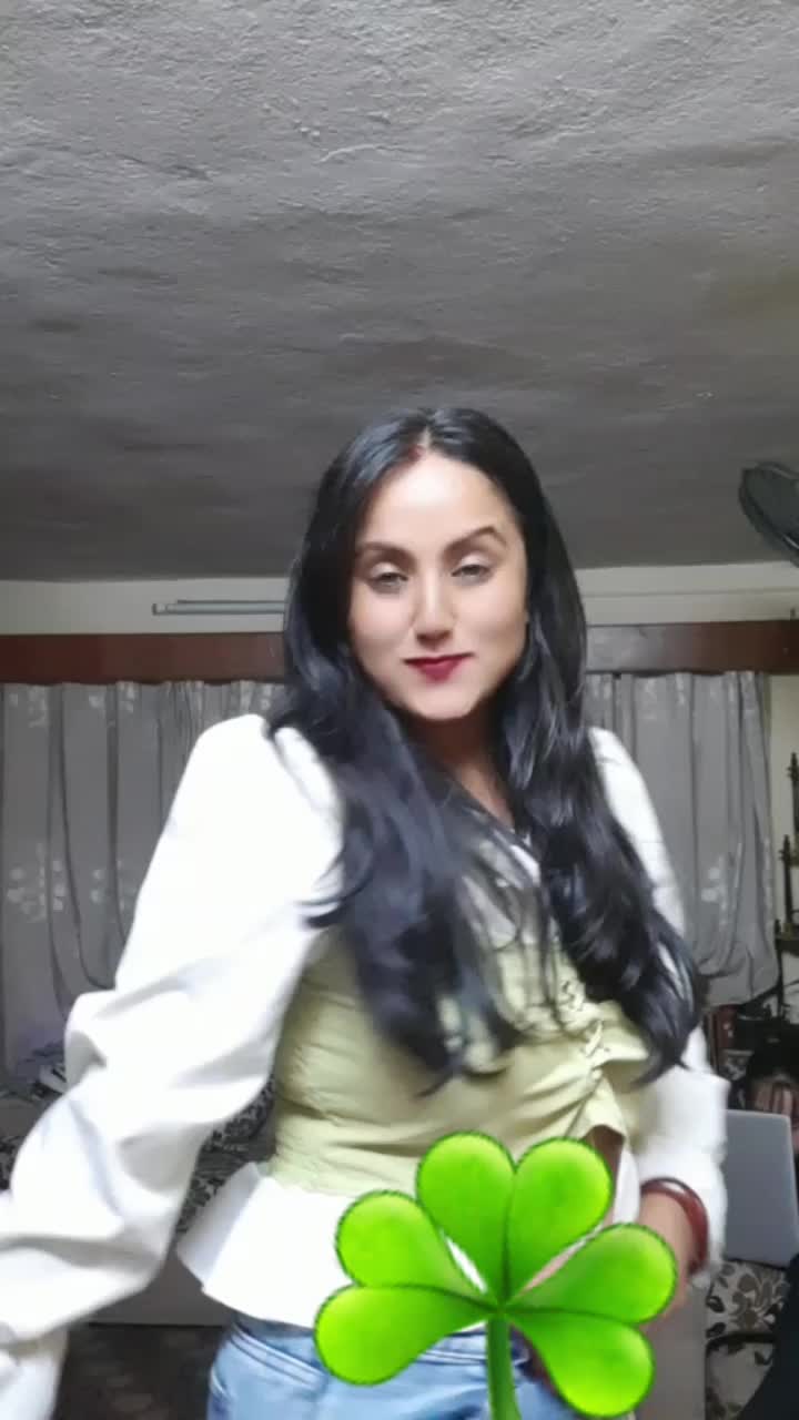 @😇प्रेक्षा☘️Preksha