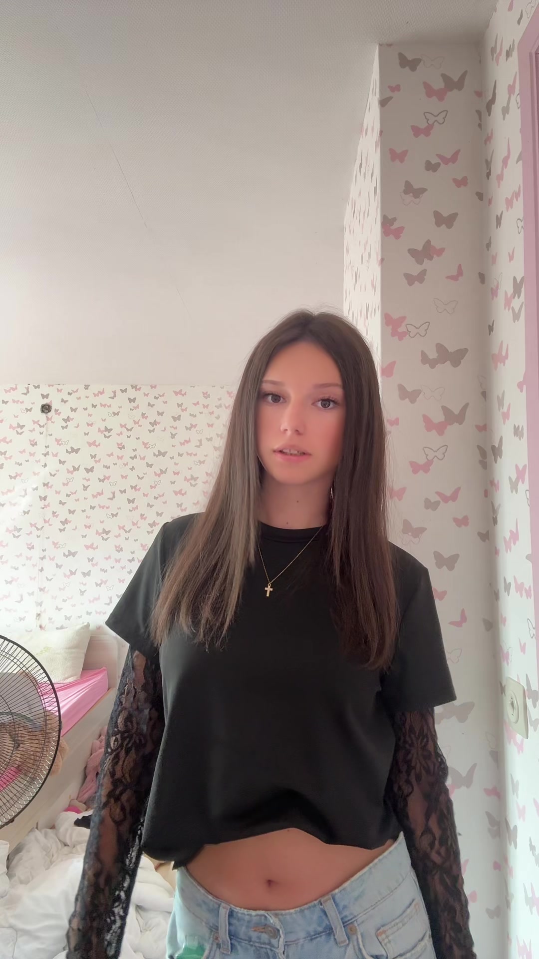 @ℰ𝓁𝑜𝒾𝓈𝑒&lsquo;🫧