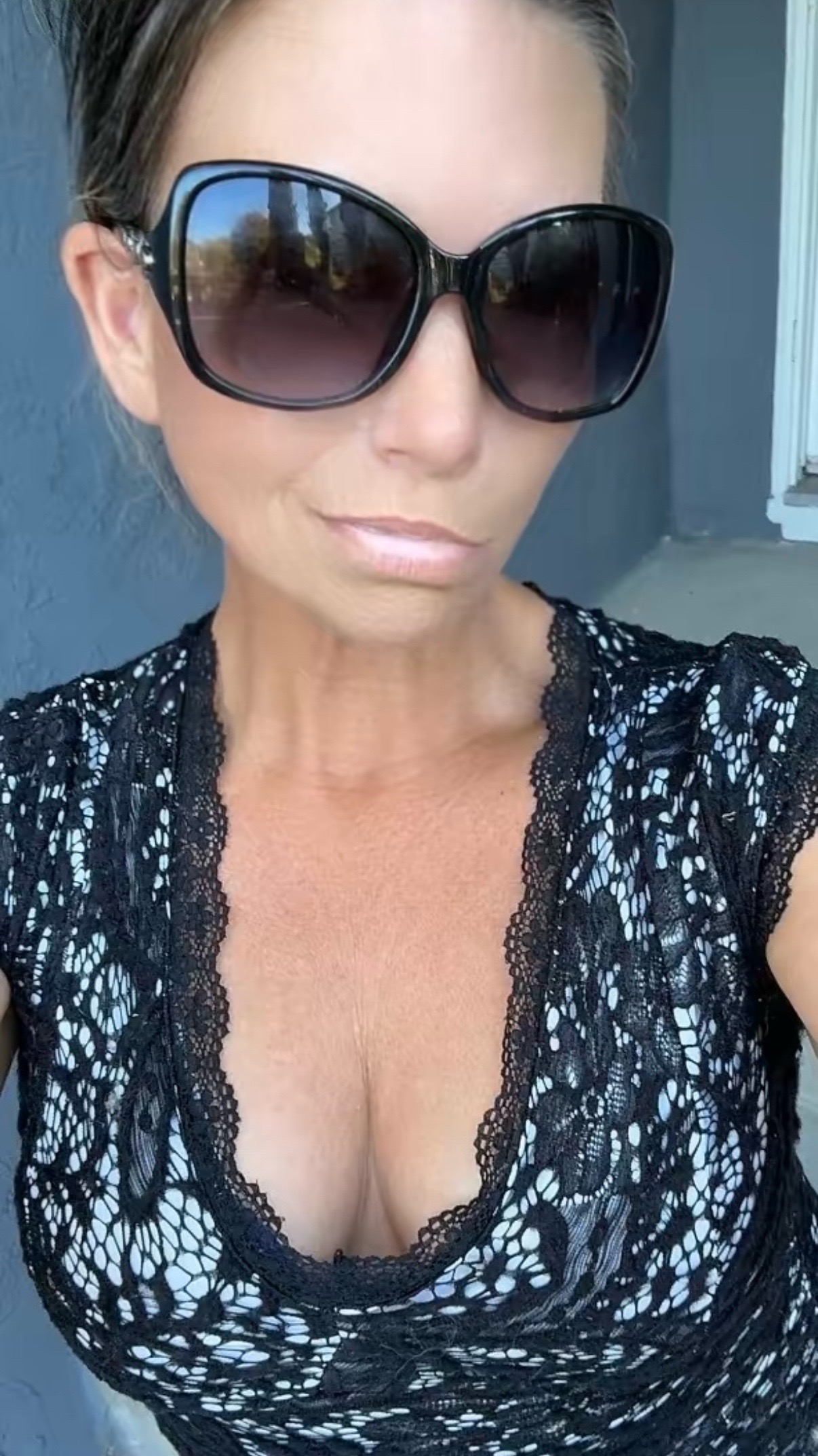 @kellyintherawrr🦖&trade;️