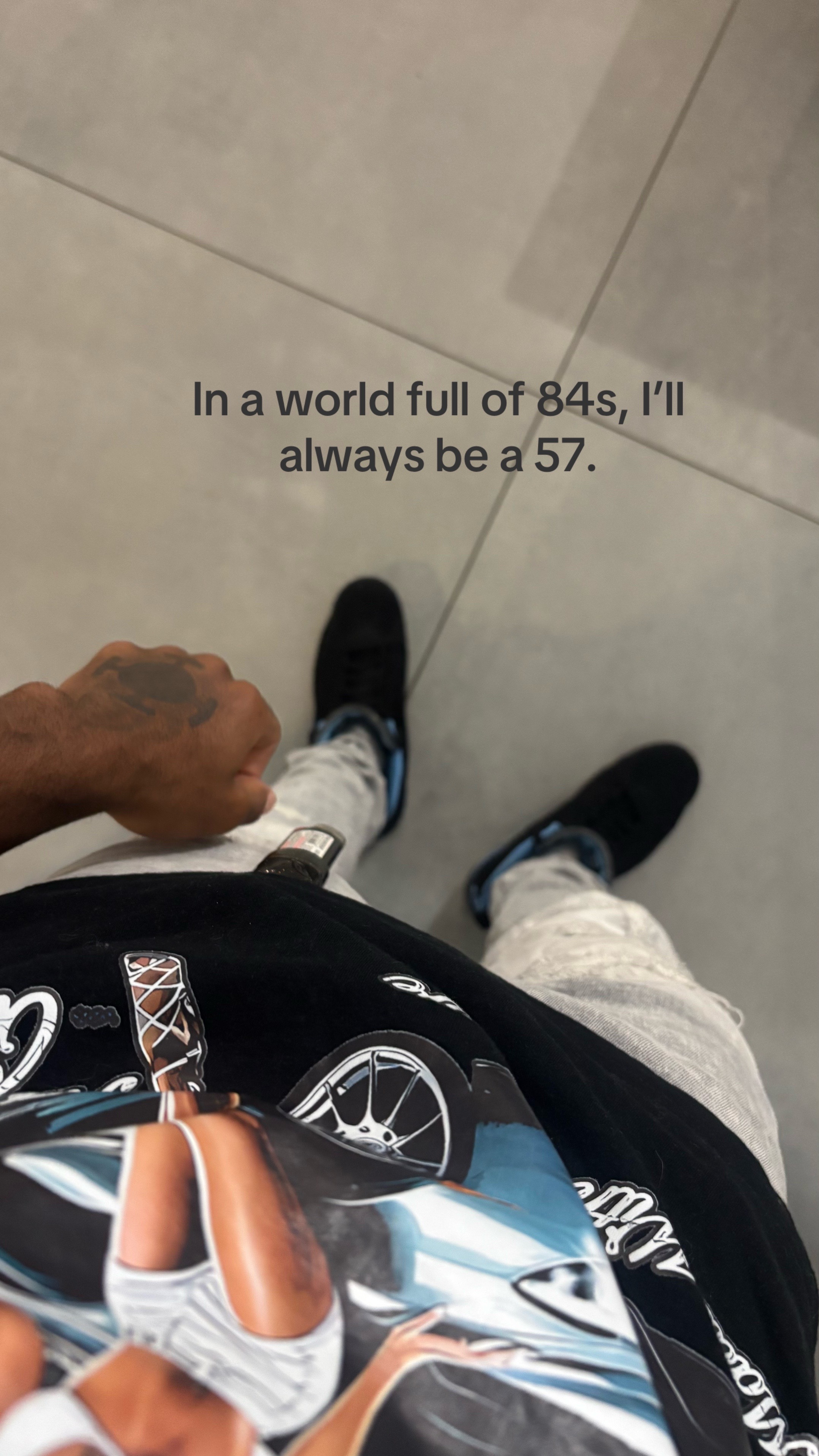 @￶