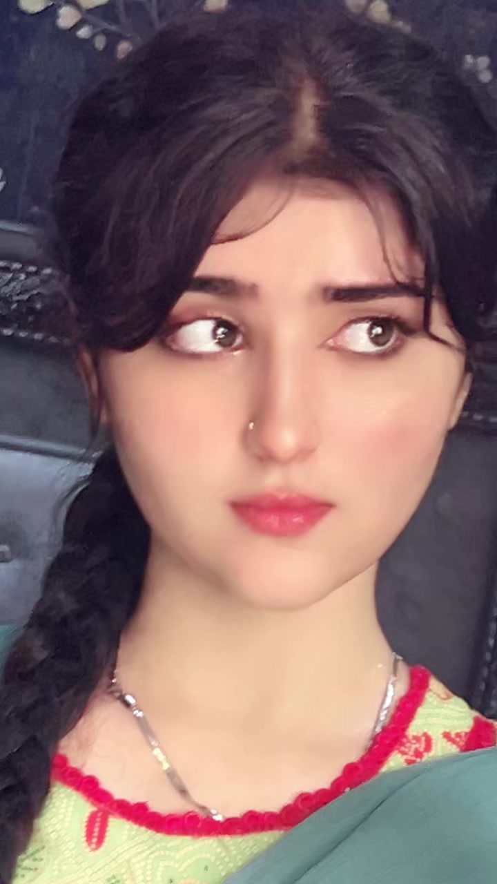 @𝓩𝓸𝔂𝓪🧚🏻&zwj;♀️
