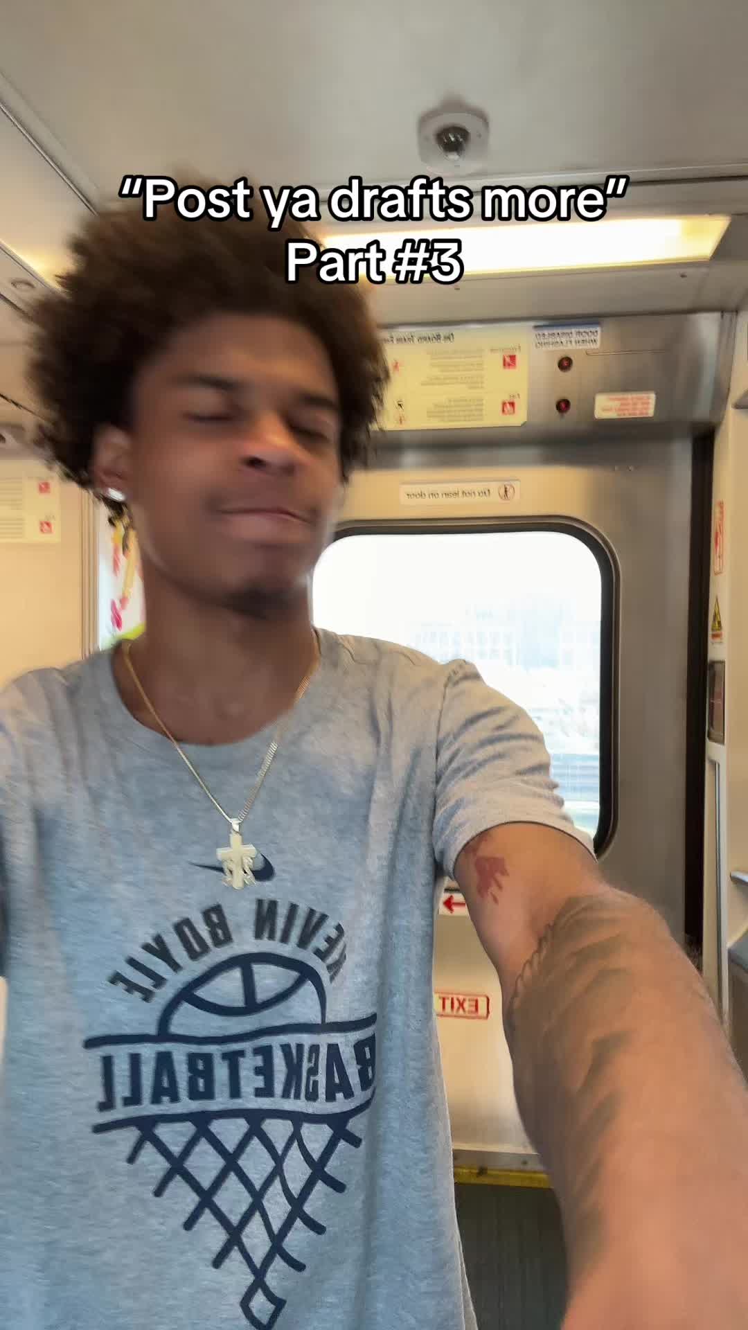 @TUTU4MAYOR