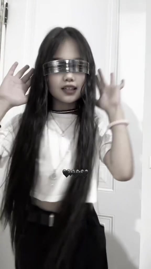 @ᴀʏʟɪɴᴋᴀ ᴛɪᴍᴜʀǫʏᴢʏ