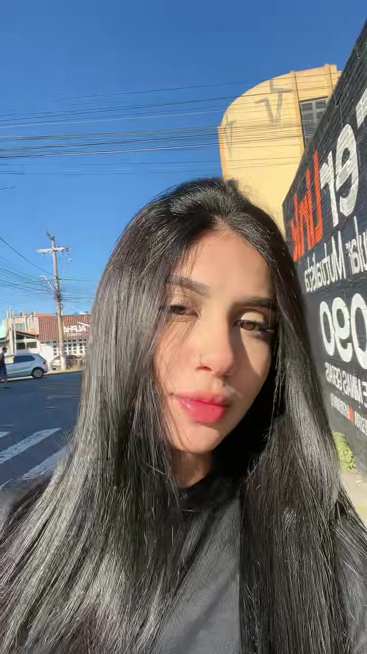 @manuellaoliiv